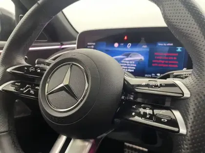 Photo 55 Mercedes Classe E  300 de Hybrid EQ 9G-Tronic