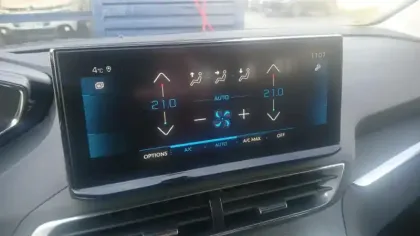 Photo 16 Peugeot 3008  BlueHDi 130ch S&S EAT8