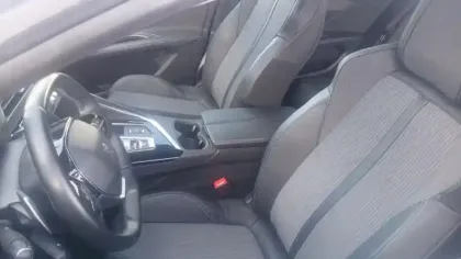 Photo 9 Peugeot 3008  BlueHDi 130ch S&S EAT8