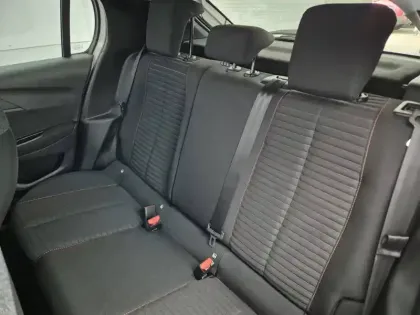 Photo 9 Peugeot 208  Electrique 50 kWh 136ch