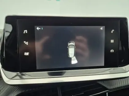 Photo 19 Peugeot 208  Electrique 50 kWh 136ch