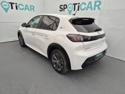 Photo 6 Peugeot 208  Electrique 50 kWh 136ch