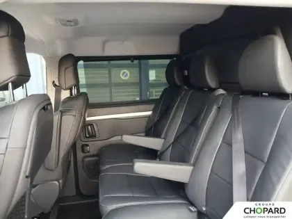 Photo 18 Peugeot Expert  CA FIXE M BLUEHDI 180 S&S EAT8