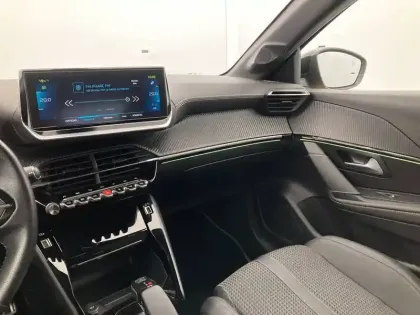 Photo 11 Peugeot 208  Electrique 50 kWh 136ch