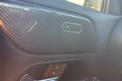 Photo 21 Mercedes GLA  200 7G-DCT