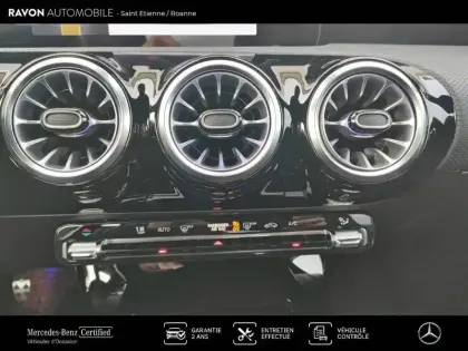 Photo 21 Mercedes Classe A  200 7G-DCT