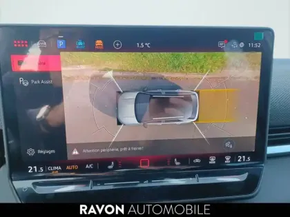 Photo 4 Volkswagen T-roc  1.5 eTSI EVO2 Hybrid 150 ch DSG7