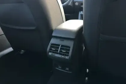 Photo 22 Citroën C4  PureTech 130 EAT8