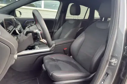 Photo 9 Mercedes GLA  250 e Hybrid EQ 8G-DCT