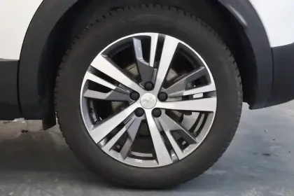 Photo 5 Peugeot 3008  BlueHDi 130ch S&S EAT8