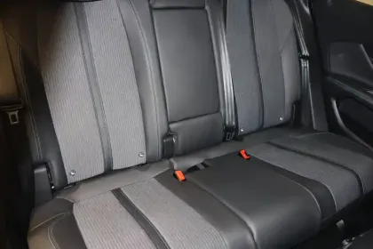 Photo 9 Peugeot 3008  BlueHDi 130ch S&S EAT8