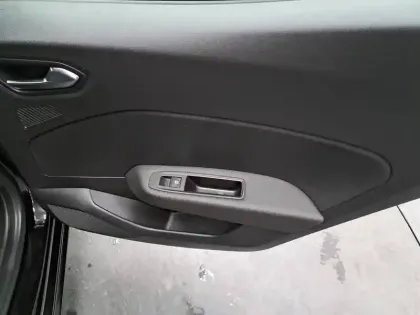 Photo 22 Renault Clio  TCe 140 - 21N