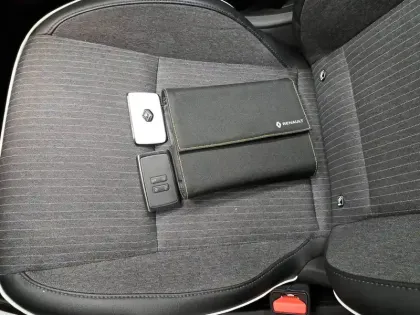 Photo 39 Renault Clio  TCe 140 - 21N