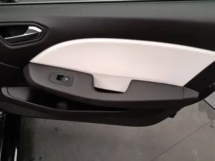 Photo 24 Renault Clio  TCe 140 - 21N