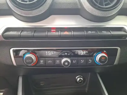 Photo 38 Audi Q2  35 TDI 150 S tronic 7