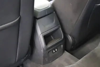 Photo 28 BMW Serie 1 118d 150 ch BVA8