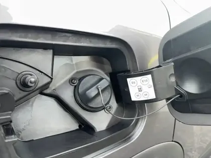 Photo 34 Renault Captur  E-Tech 145 - 21