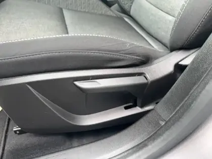 Photo 35 Renault Captur  E-Tech 145 - 21