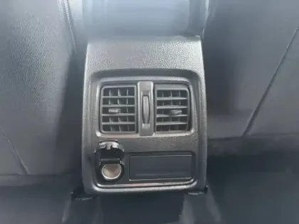 Photo 18 Renault Captur  E-Tech 145 - 21