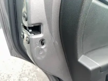 Photo 16 Renault Captur  E-Tech 145 - 21