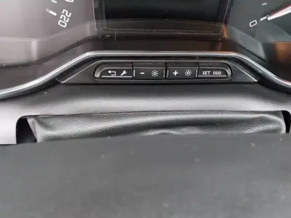 Photo 16 Citroën C3 Aircross  BlueHDi 100 S&S BVM6