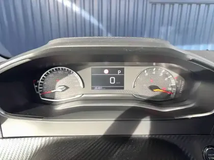 Photo 11 Peugeot 208  PureTech 100 S&S EAT8