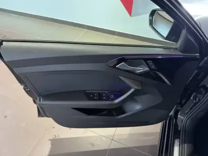 Photo 17 Audi A1  Sportback 30 TFSI 116 ch S tronic 7