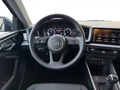 Photo 11 Audi A1  Sportback 30 TFSI 116 ch BVM6