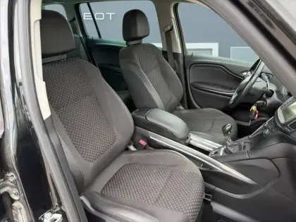 Photo 33 Opel Zafira  Tourer 1.4 Turbo 140 ch Start/Stop EcoFlex