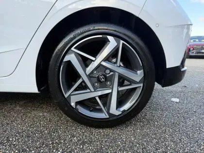 Photo 20 Hyundai I20  1.0 T-GDi 100 DCT-7