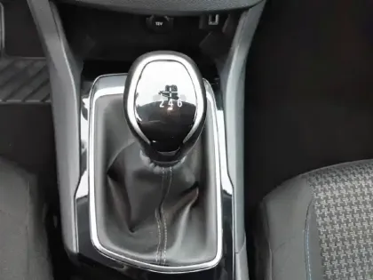 Photo 13 Peugeot 308  BlueHDi 100ch S&S BVM6