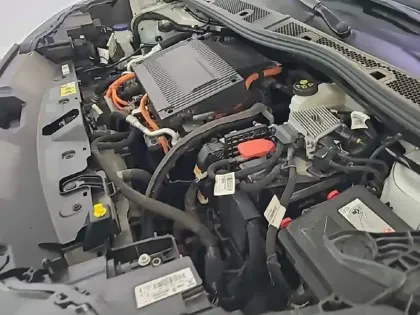 Photo 14 Peugeot 2008  Electrique 136 ch