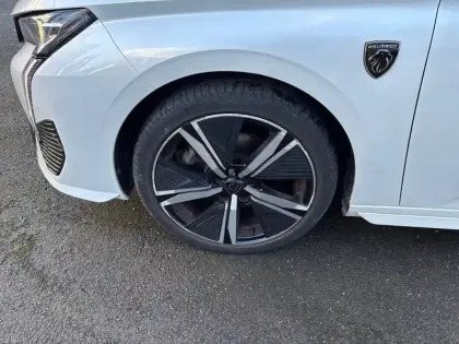 Photo 12 Peugeot 308  BlueHDi 130ch S&S EAT8