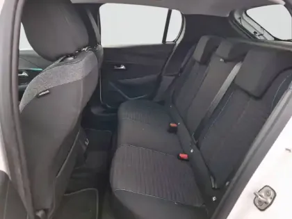 Photo 11 Peugeot 208  Electrique 50 kWh 136ch