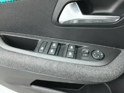 Photo 50 Peugeot 208  Electrique 50 kWh 136ch