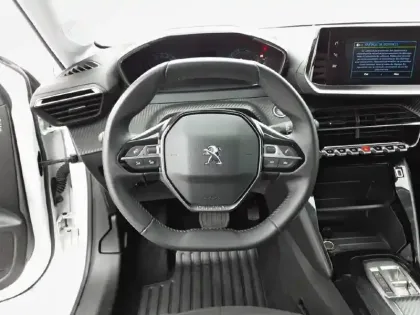 Photo 32 Peugeot 208  Electrique 50 kWh 136ch
