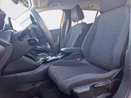 Photo 10 Peugeot 2008  Electrique 136 ch