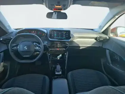 Photo 7 Peugeot 2008  Electrique 136 ch