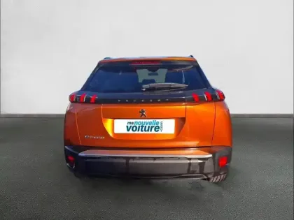 Photo 4 Peugeot 2008  Electrique 136 ch