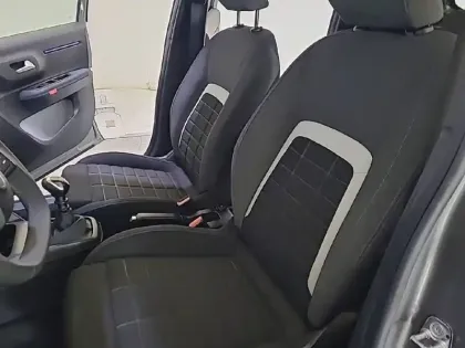 Photo 10 Citroën C3  Turbo 100 ch BVM6