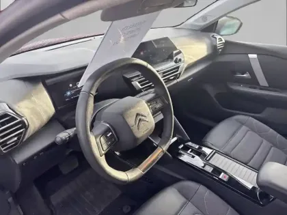 Photo 7 Citroën C4 e- 136 ch Automatique