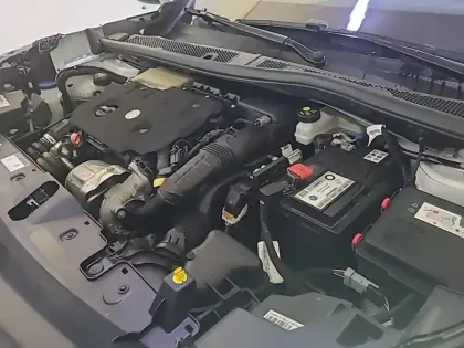 Photo 35 Peugeot 2008  BlueHDi 130 S&S EAT8