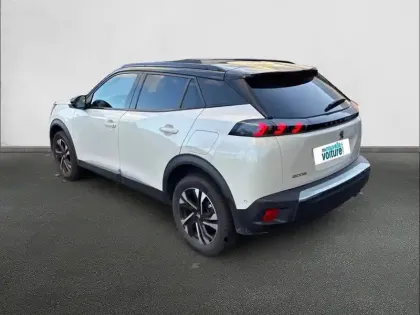 Photo 6 Peugeot 2008  BlueHDi 130 S&S EAT8