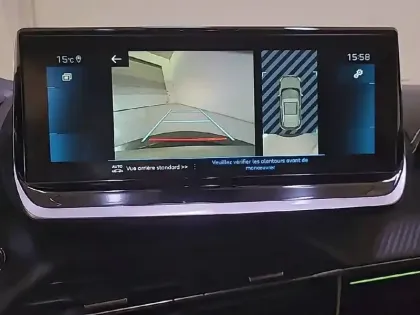 Photo 40 Peugeot 2008  BlueHDi 130 S&S EAT8