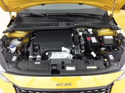 Photo 26 Peugeot 208  PureTech 100 S&S EAT8