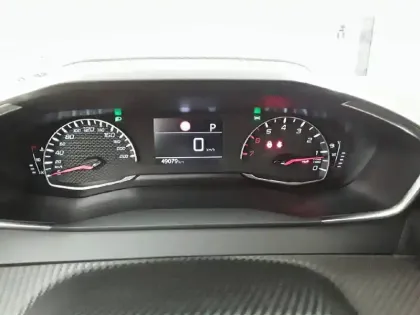 Photo 9 Peugeot 208  PureTech 100 S&S EAT8