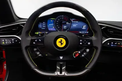 Photo 19 Ferrari 296 gts  3.0 Turbo V6 Hybride 830 ch