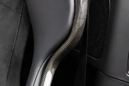 Photo 41 Ferrari 296 gts  3.0 Turbo V6 Hybride 830 ch