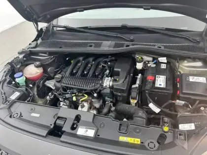 Photo 54 Peugeot 208  PureTech 75 S&S BVM5