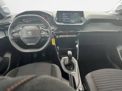 Photo 47 Peugeot 208  PureTech 75 S&S BVM5